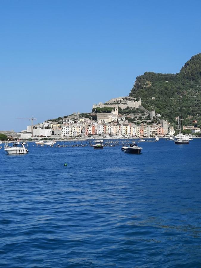 Appartamento Il Vicoletto ลาสเปเซีย ภายนอก รูปภาพ