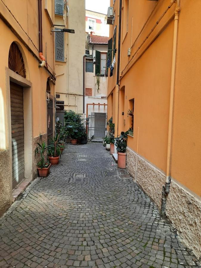 Appartamento Il Vicoletto ลาสเปเซีย ภายนอก รูปภาพ